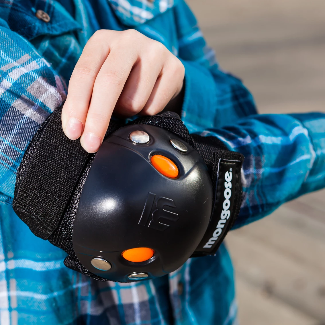 Budget ๐ Mongoose Gel Knee And Elbow Pads ๐ 4 Budget ๐ Mongoose Gel Knee And Elbow Pads ๐ - Image 2